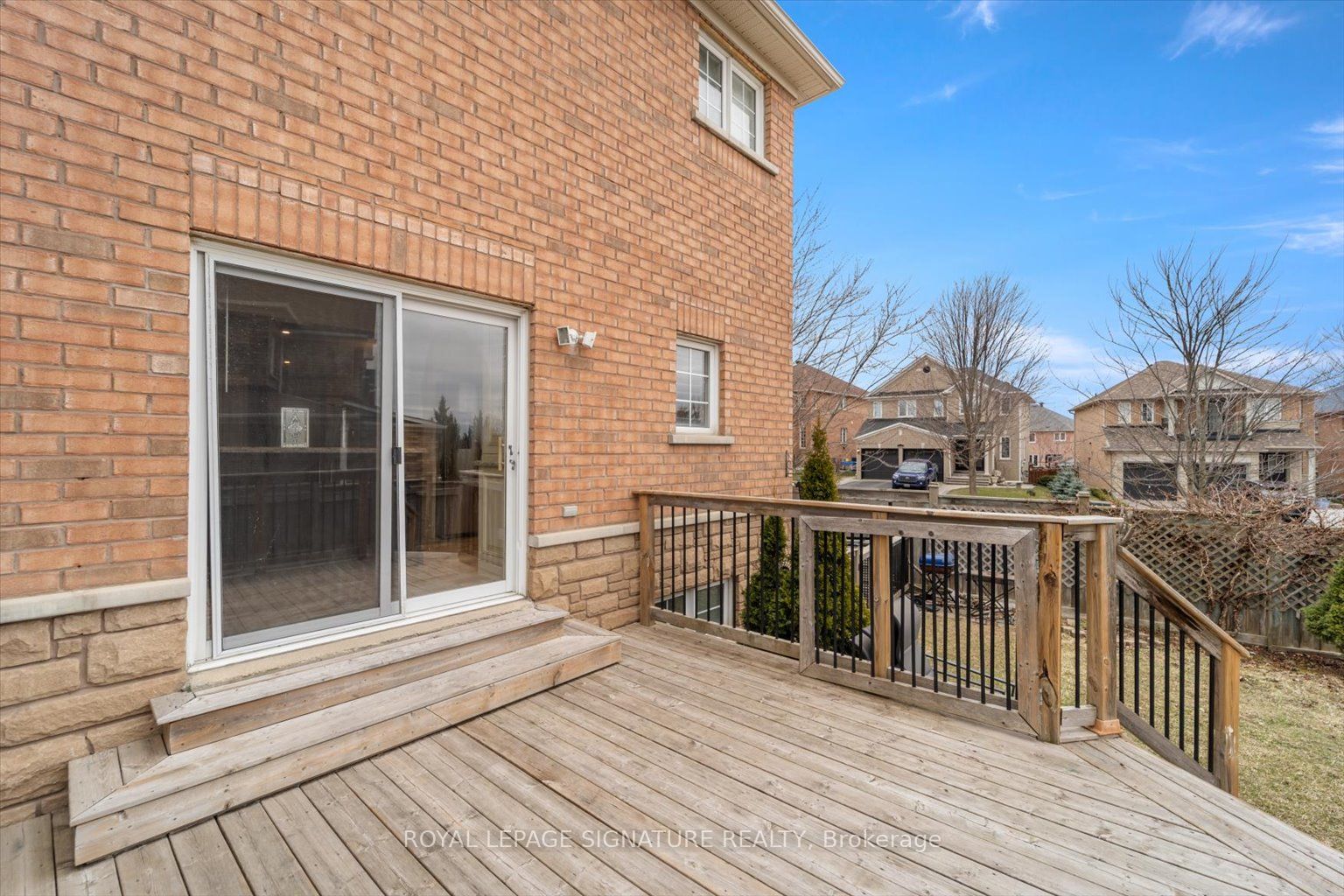151 Bestview Cres