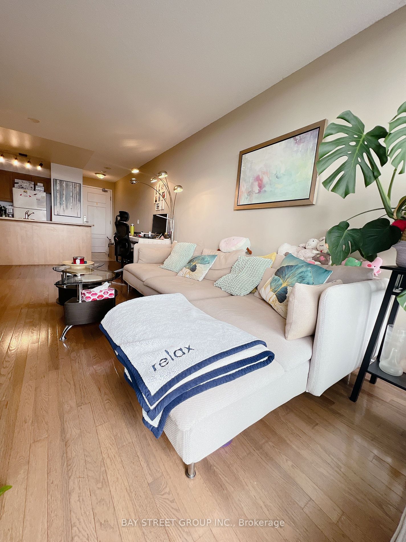 310 Red Maple Rd, #1214