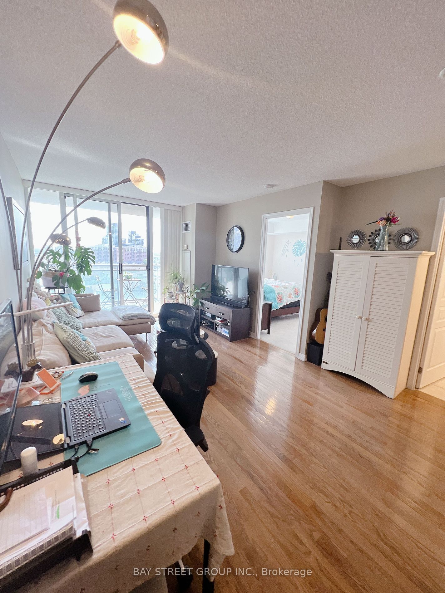 310 Red Maple Rd, #1214
