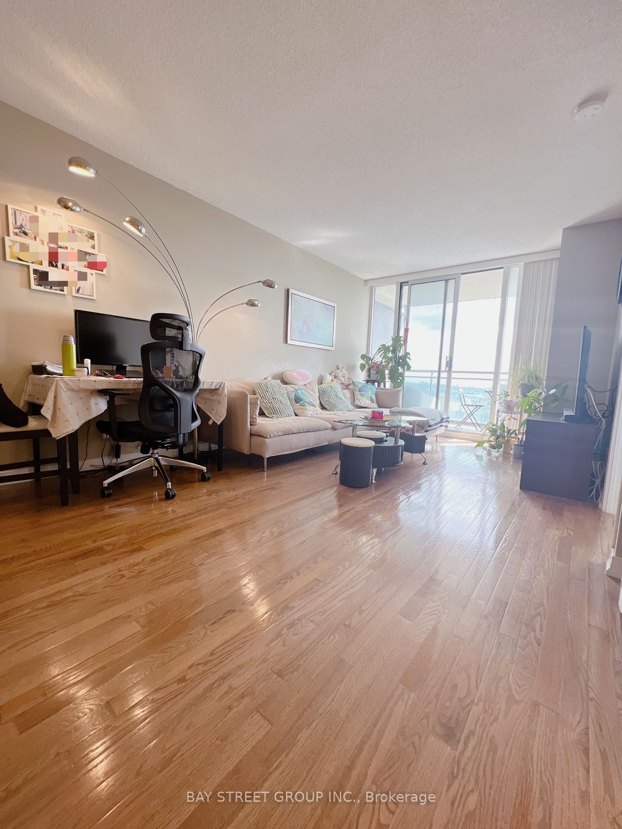 310 Red Maple Rd, #1214