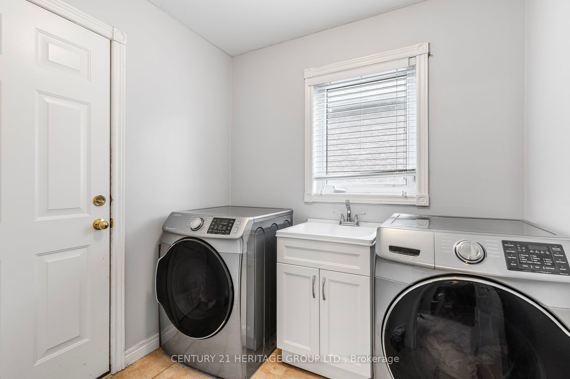 27 Bannerman Dr