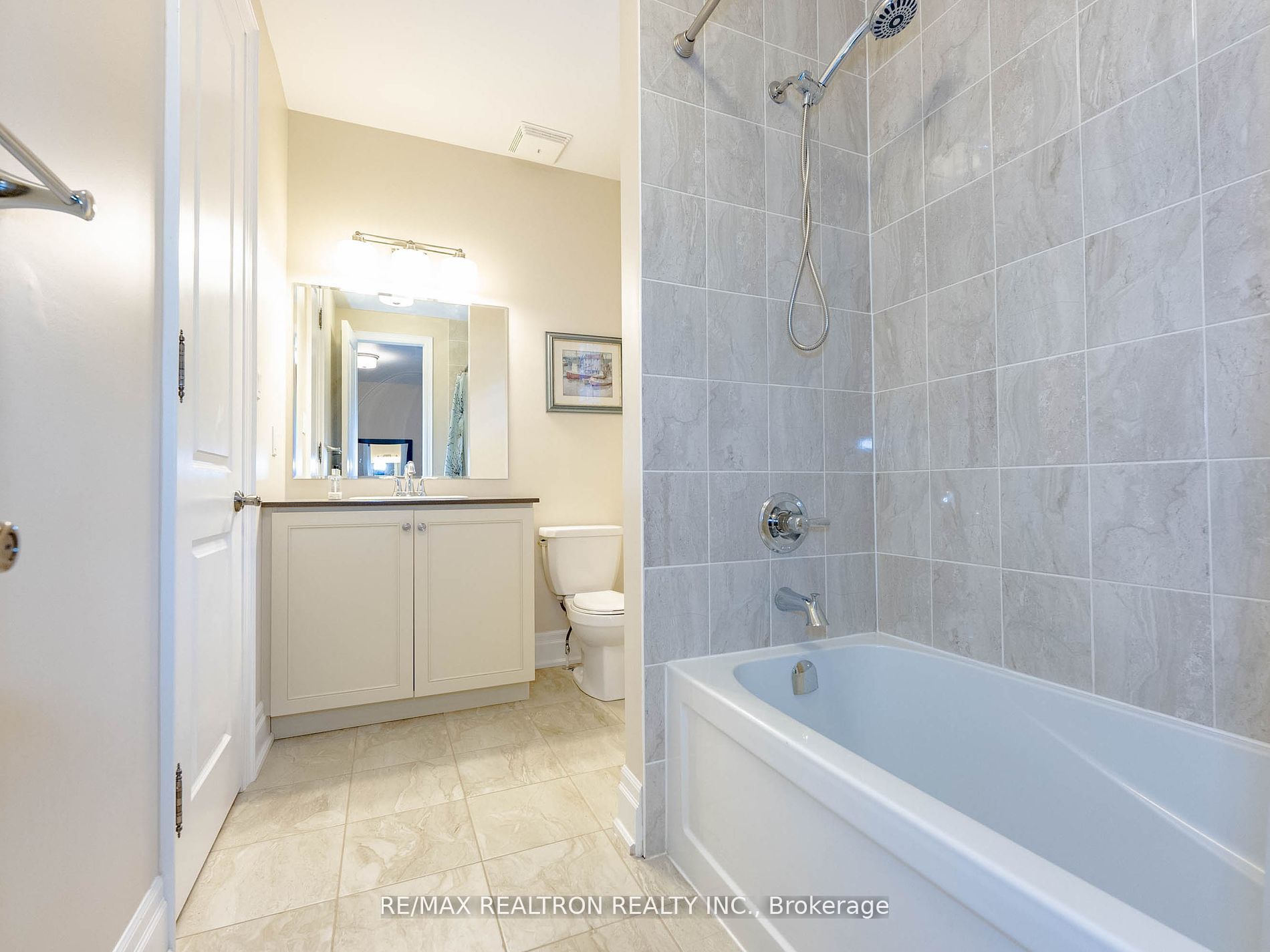 119 Fitzmaurice Dr