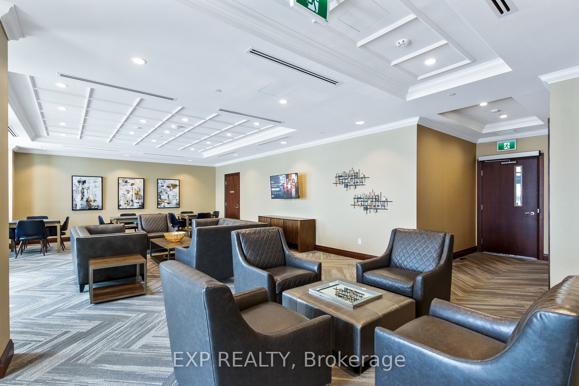 25 Baker Hill Boulevard, #521