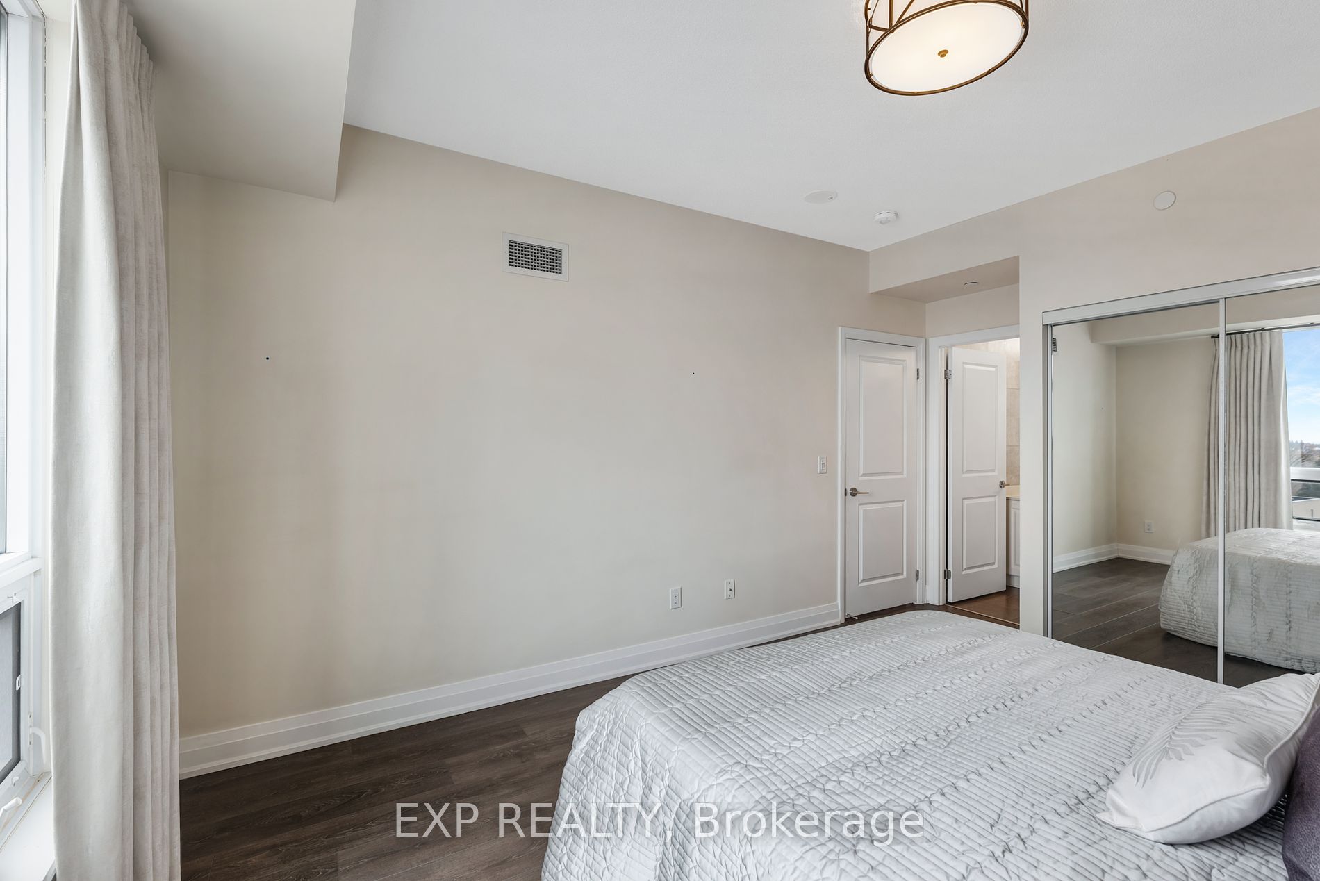 25 Baker Hill Boulevard, #521