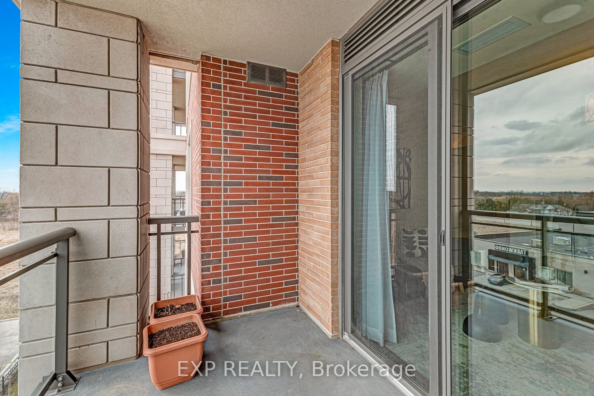 25 Baker Hill Boulevard, #521