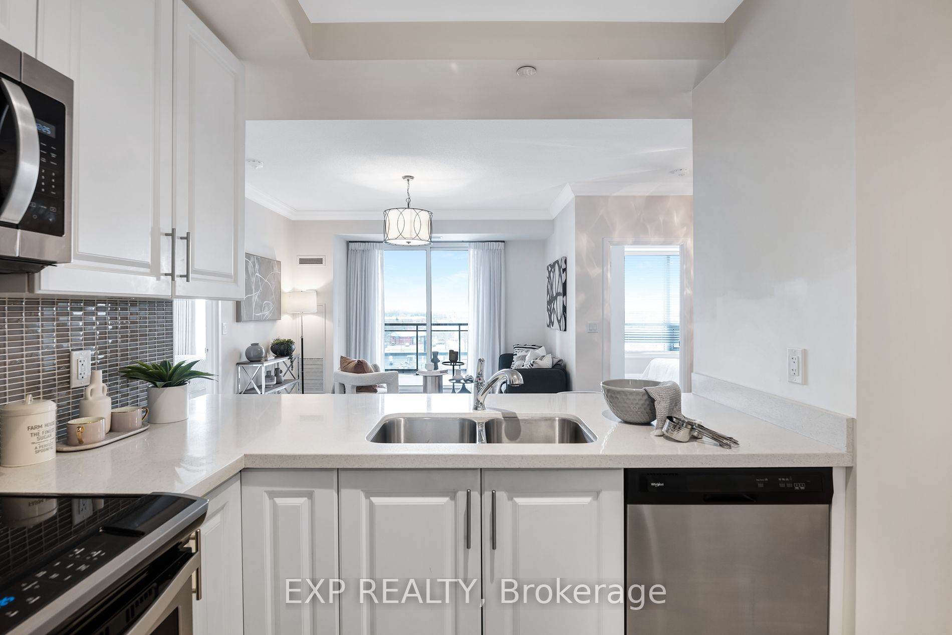 25 Baker Hill Boulevard, #521