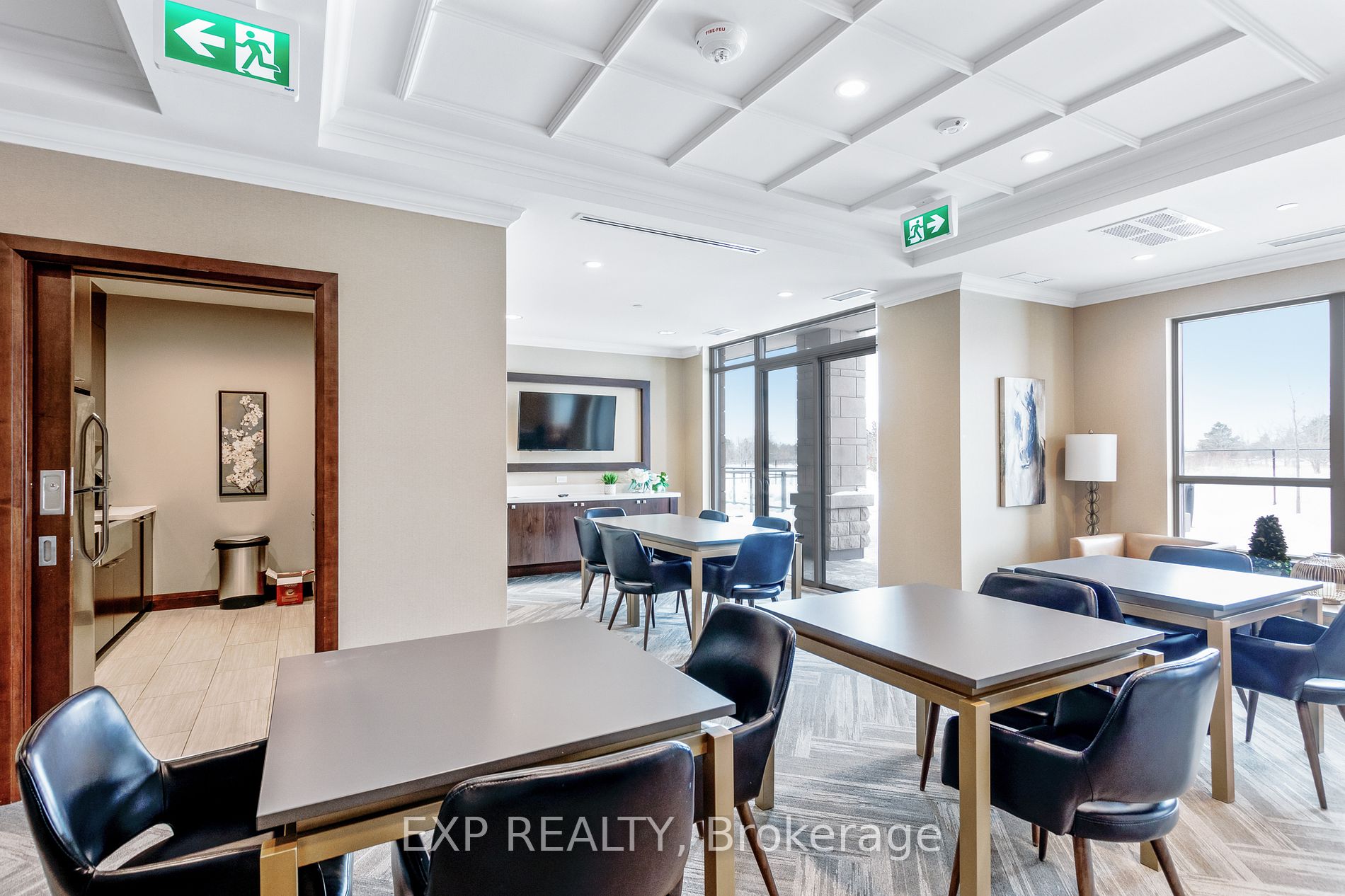 25 Baker Hill Boulevard, #521