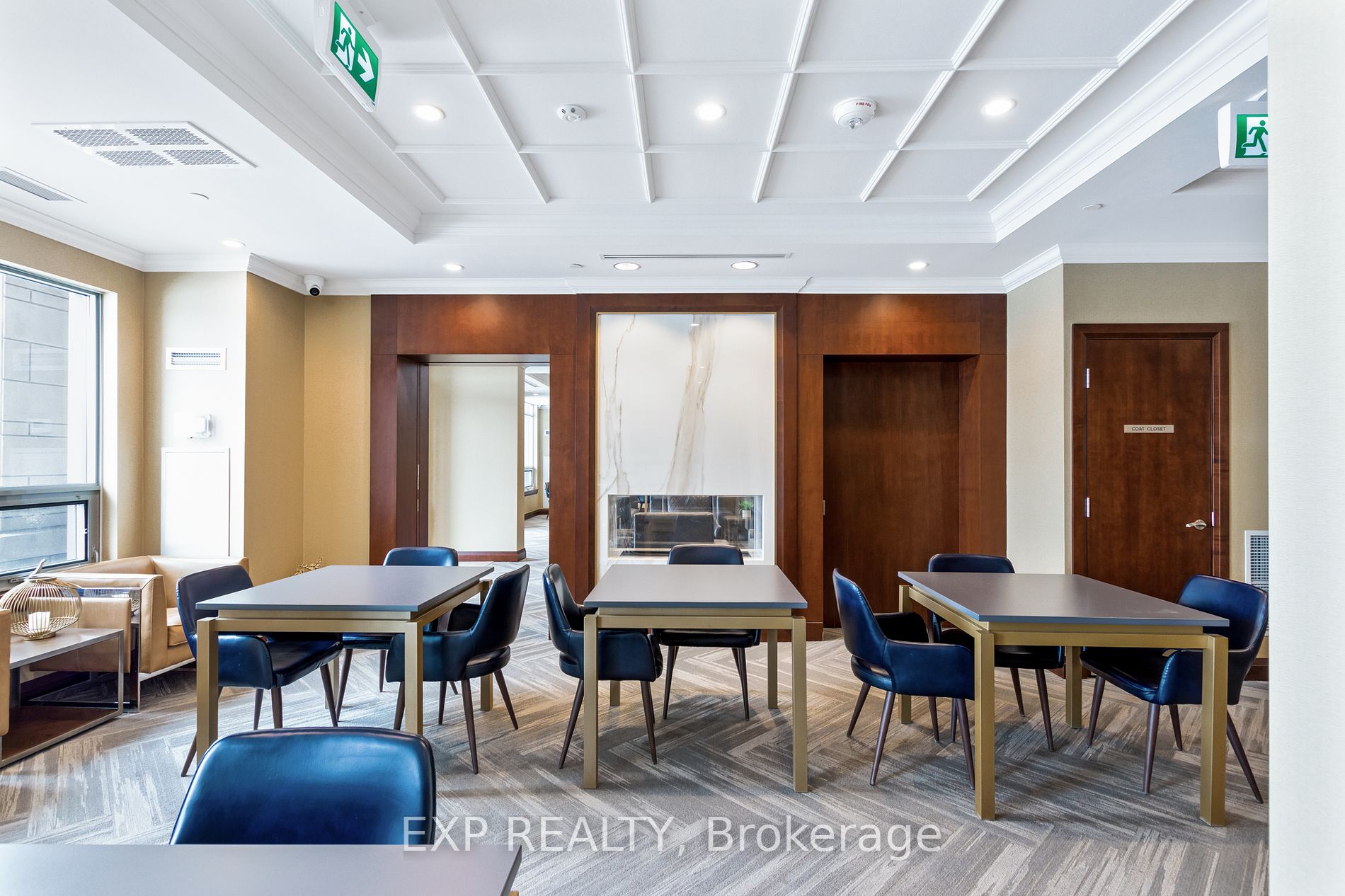 25 Baker Hill Boulevard, #521