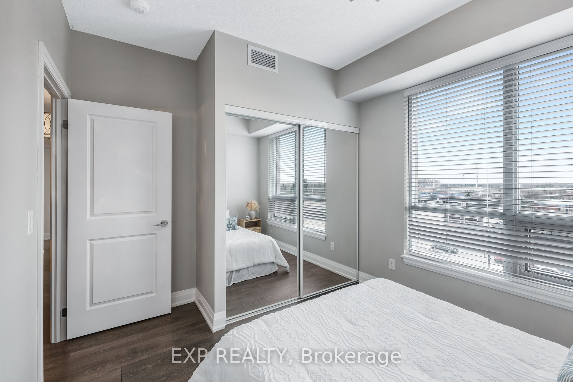 25 Baker Hill Boulevard, #521