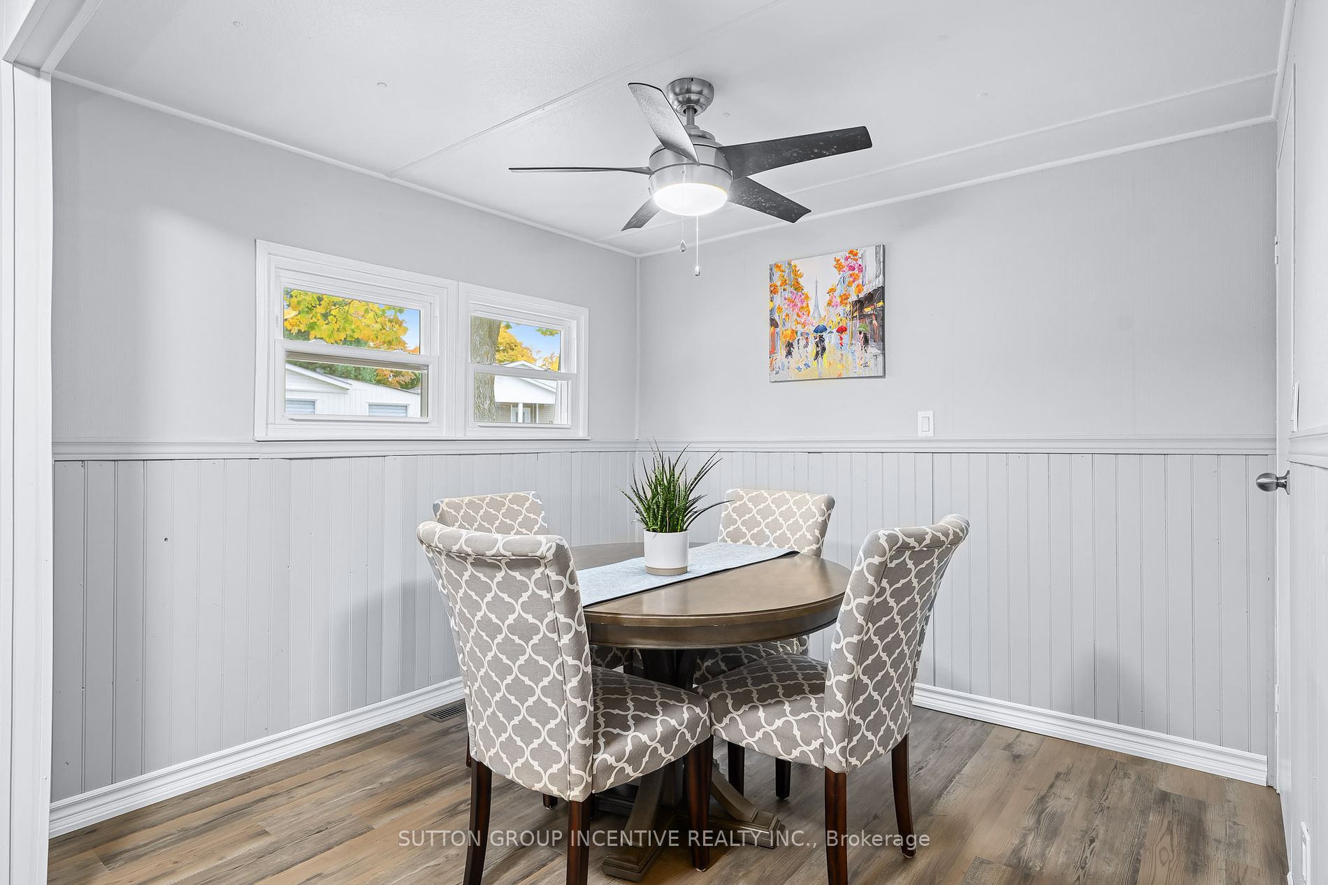 20 Weeping Willow Dr