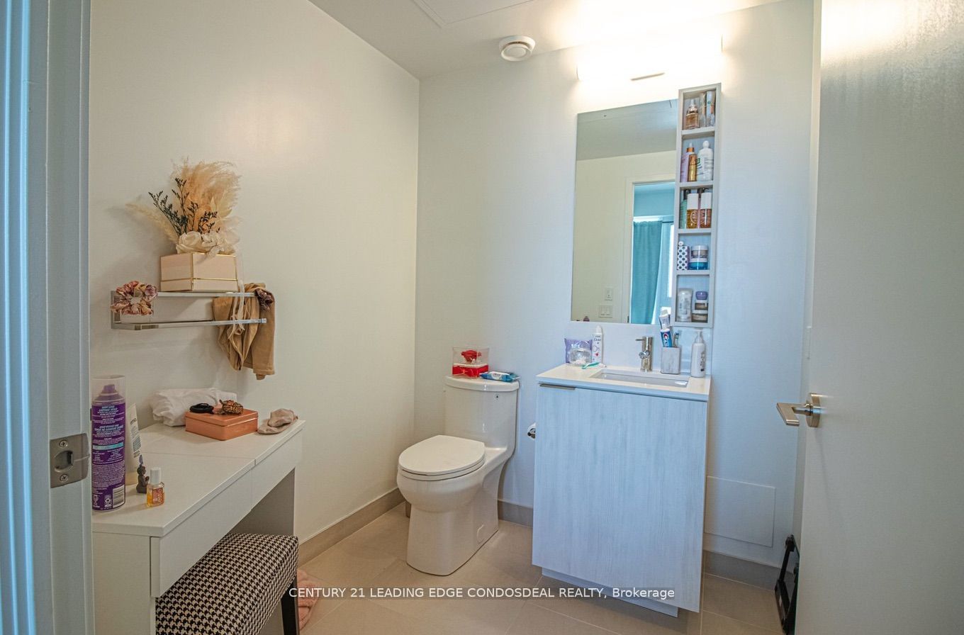 1000 Portage Parkway, #1906