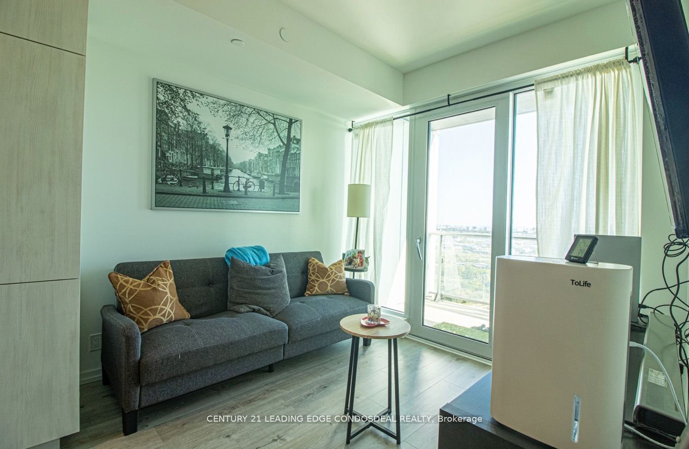 1000 Portage Parkway, #1906