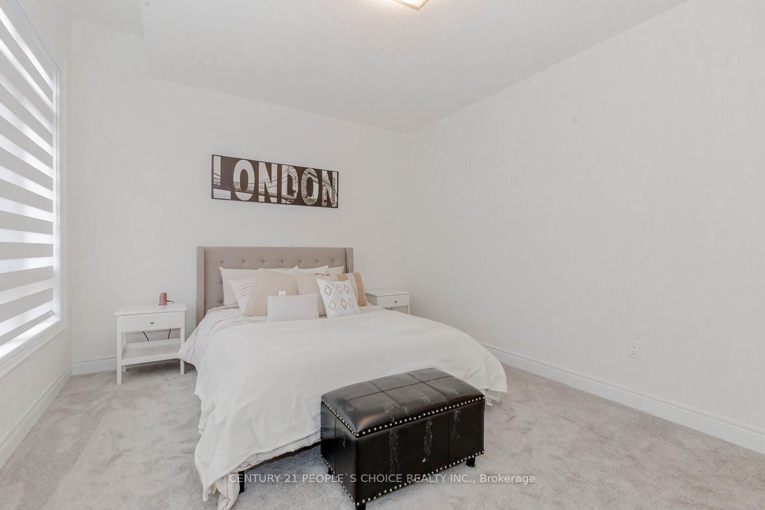 176 Coldwell Bay Circ
