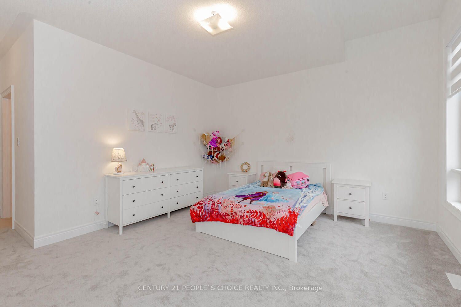 176 Coldwell Bay Circ