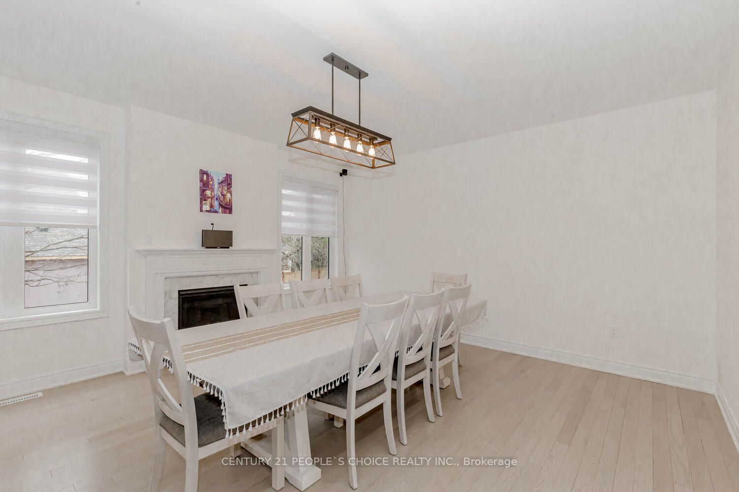 176 Coldwell Bay Circ