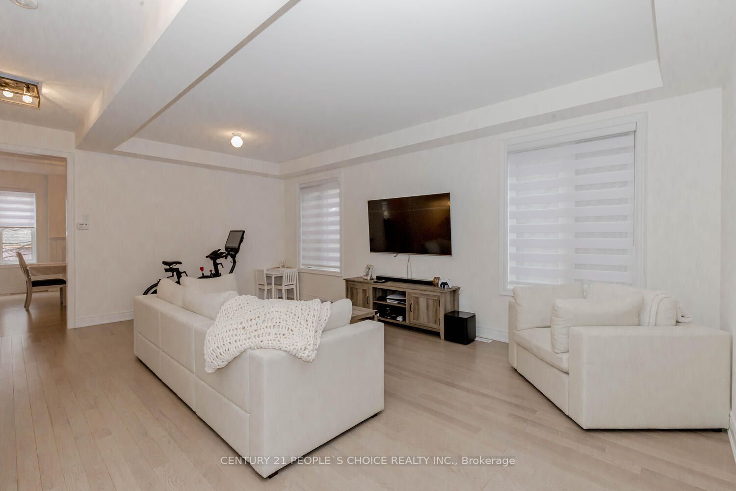 176 Coldwell Bay Circ