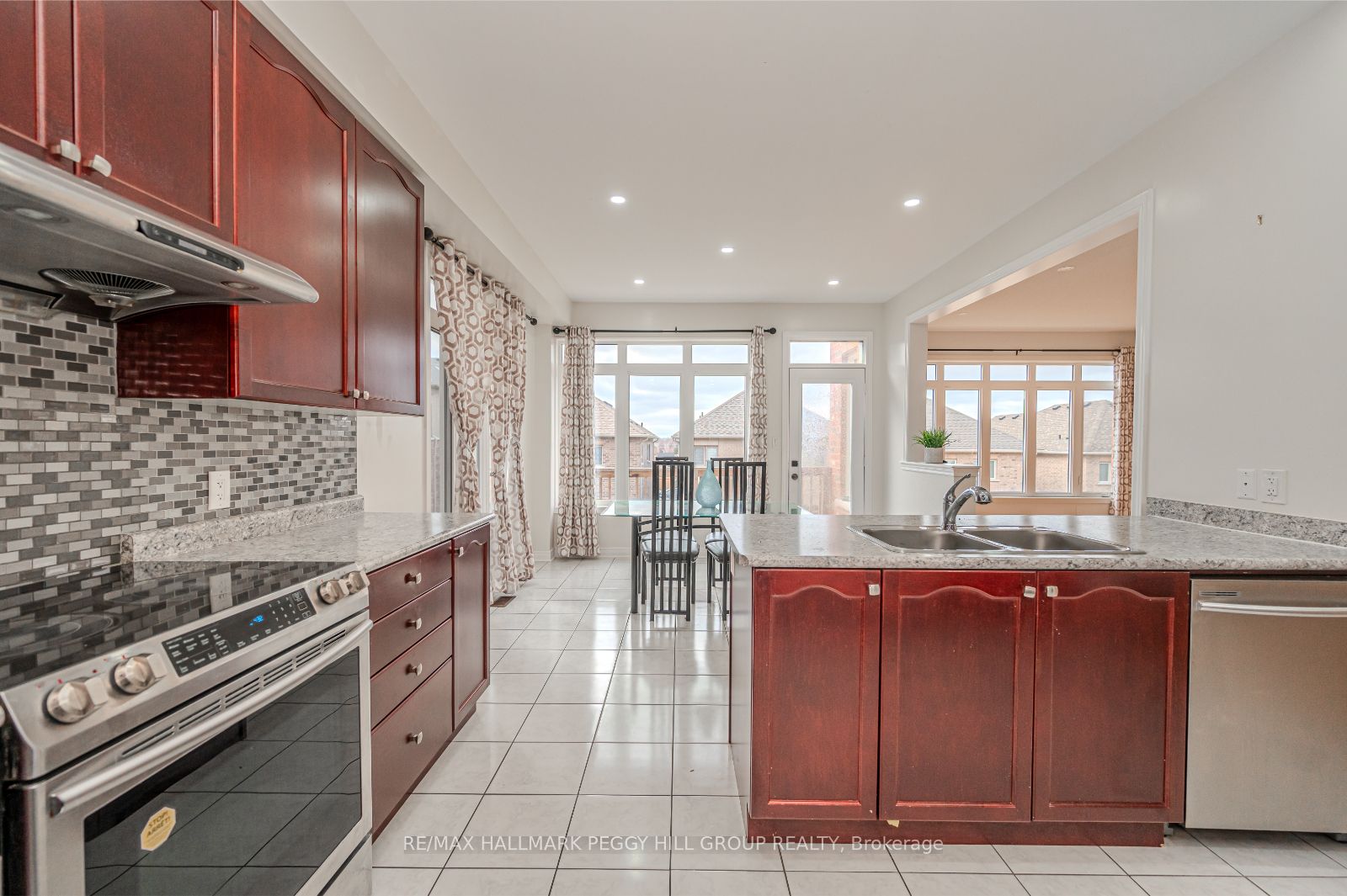 30 Owens Rd