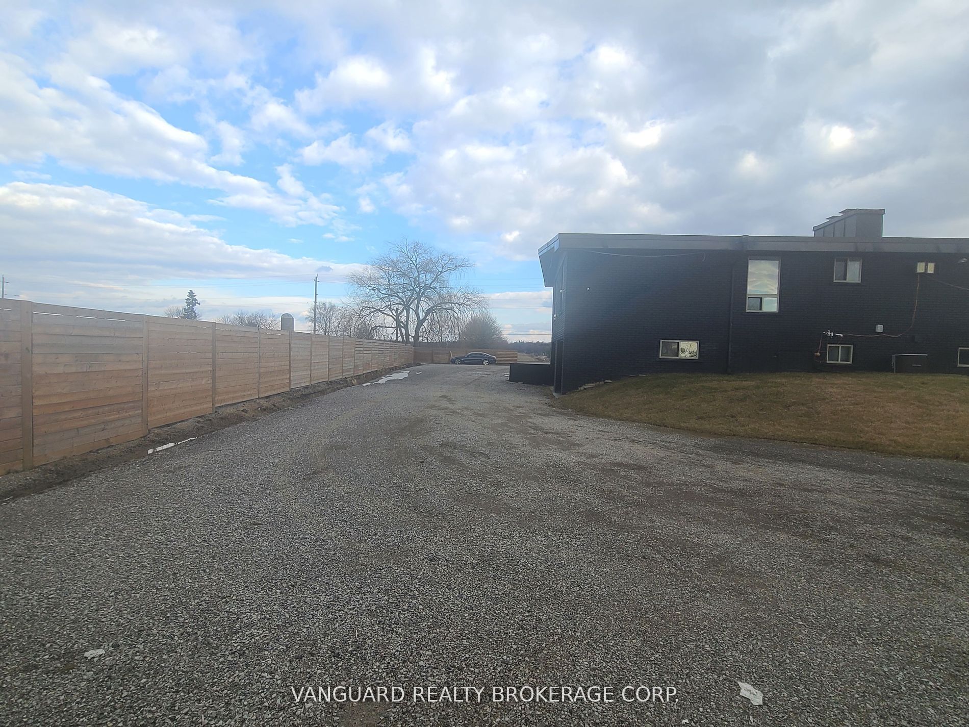 13900 Highway 27