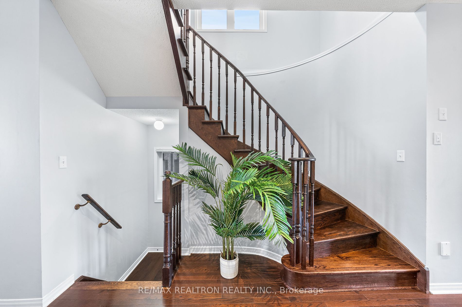 34 Walter Sinclair Court