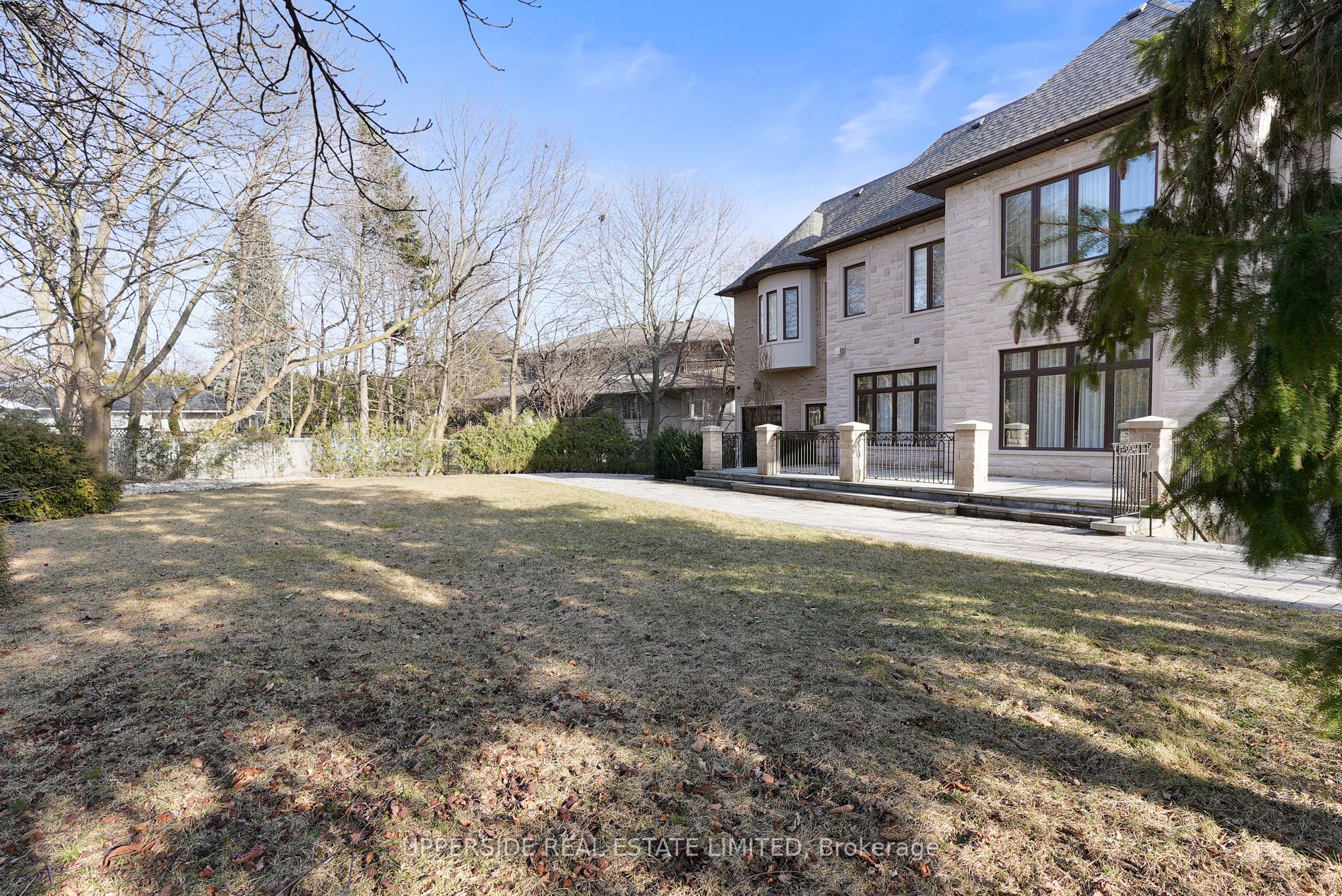 28 Thornridge Drive