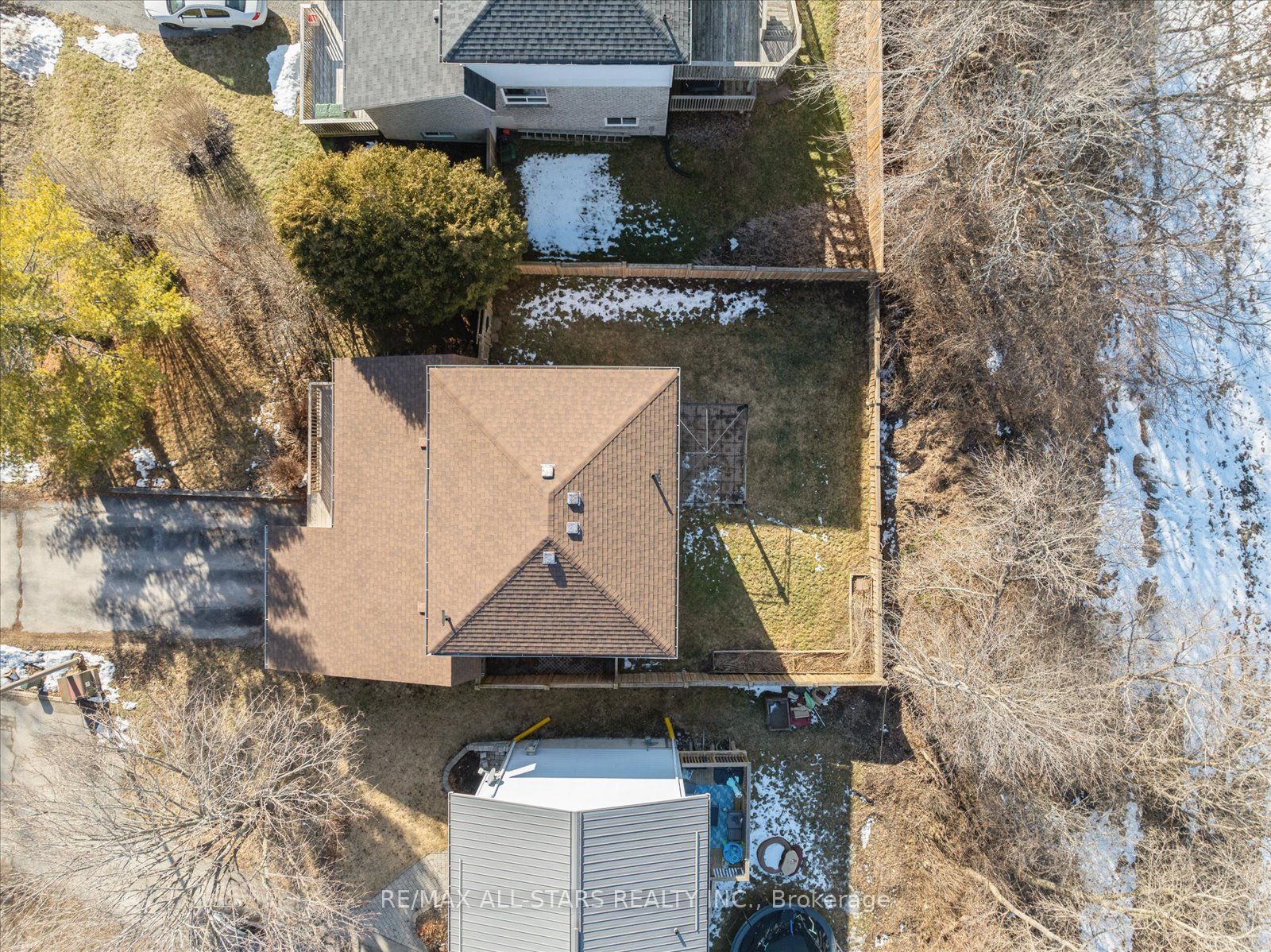 538 Highland Crescent