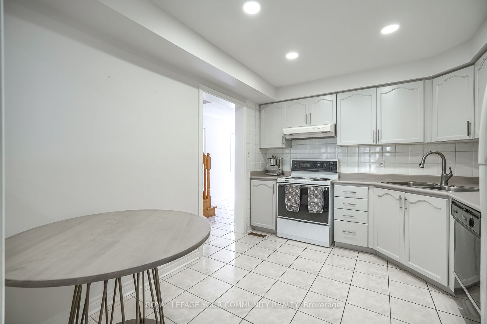 73 Widdifield Avenue