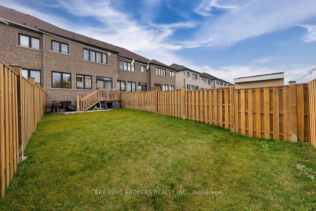 34 Landolfi Way S