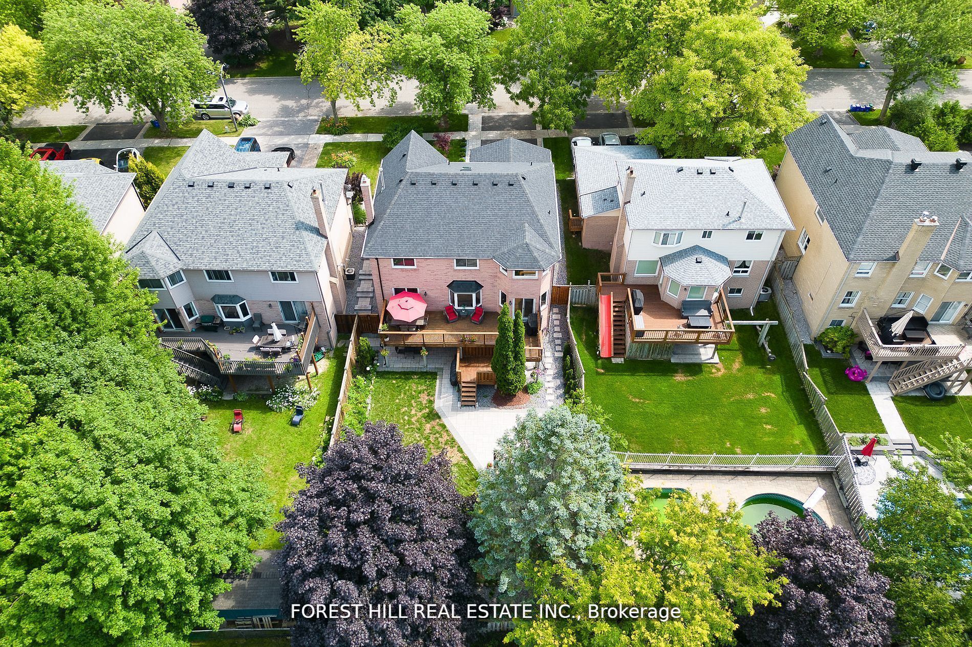 28 Beatty Cres