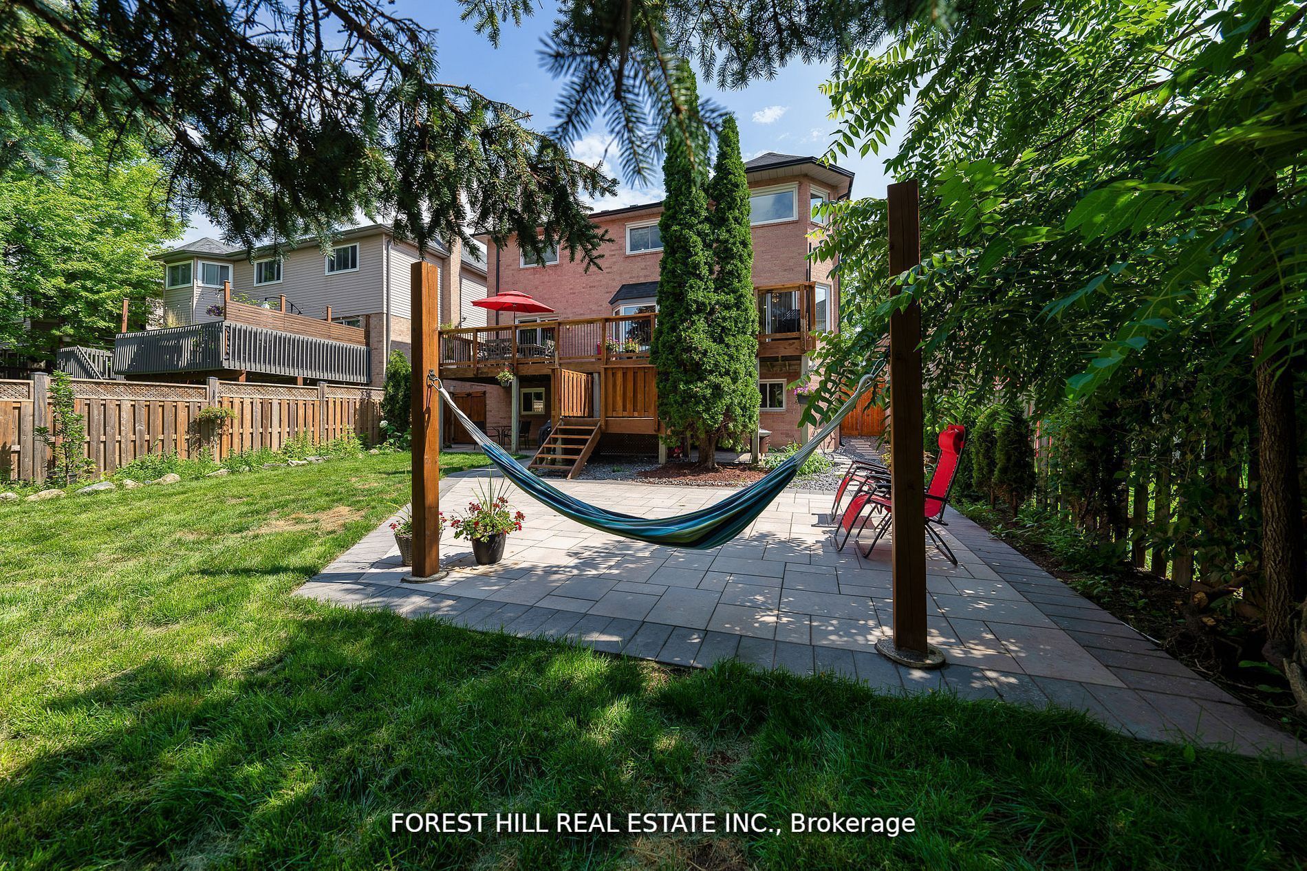 28 Beatty Cres