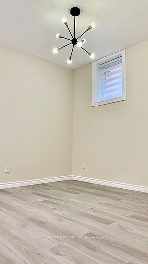 23 Ria Crt, #Wo/Bsmt