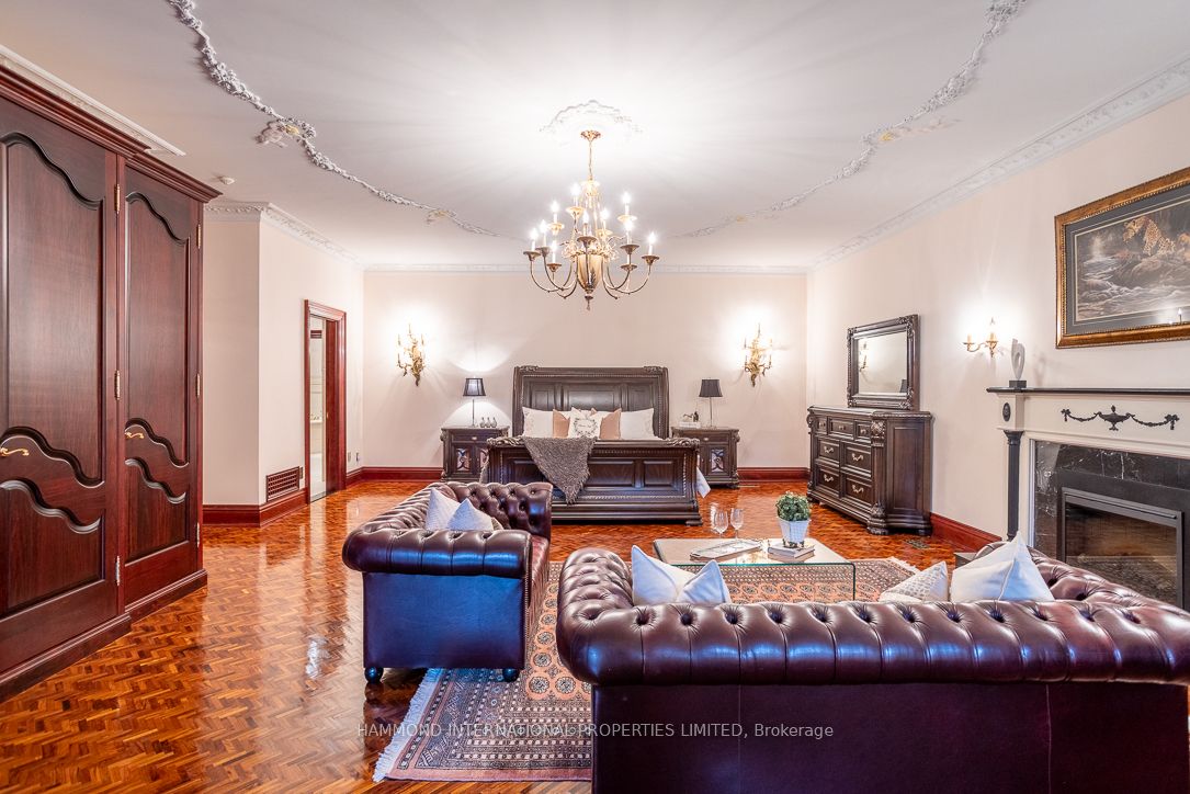 409 Dearbourne Ave