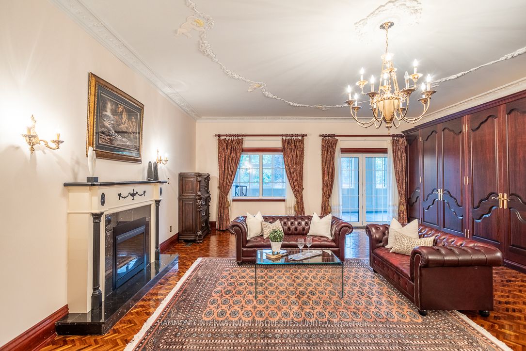 409 Dearbourne Ave