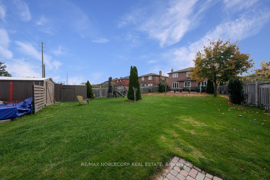 70 Lime Dr