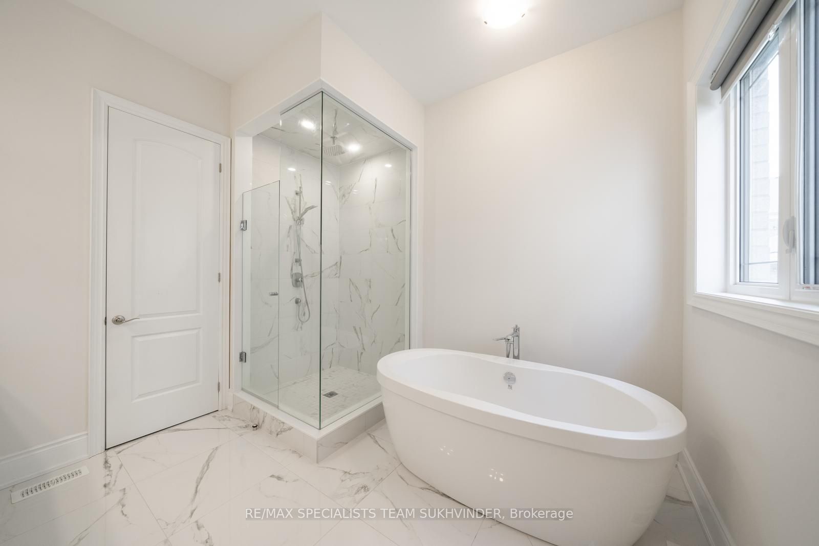 57 Appleyard Ave