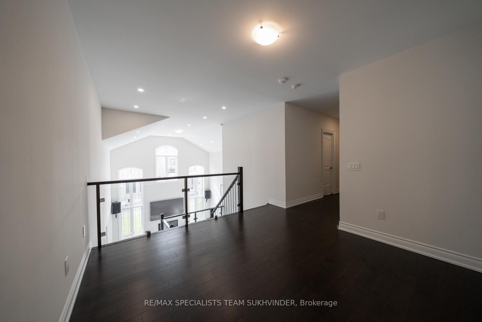 57 Appleyard Ave