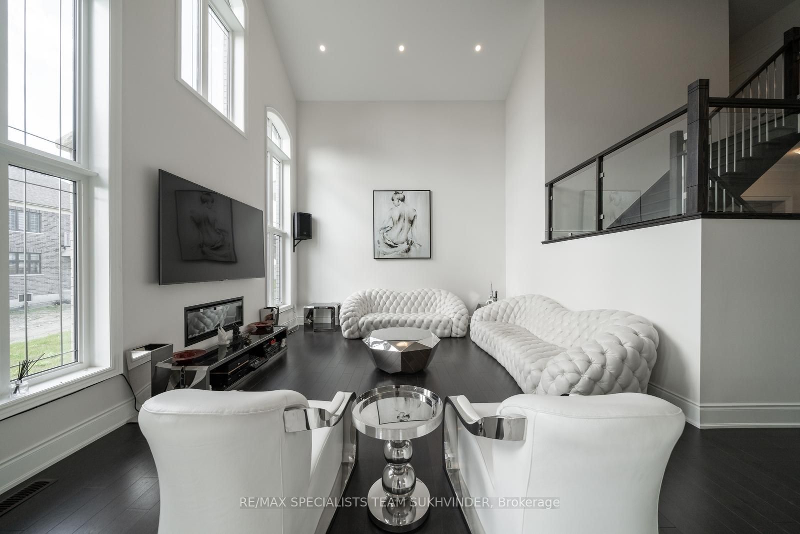 57 Appleyard Ave
