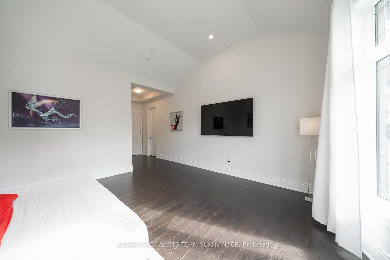 57 Appleyard Ave