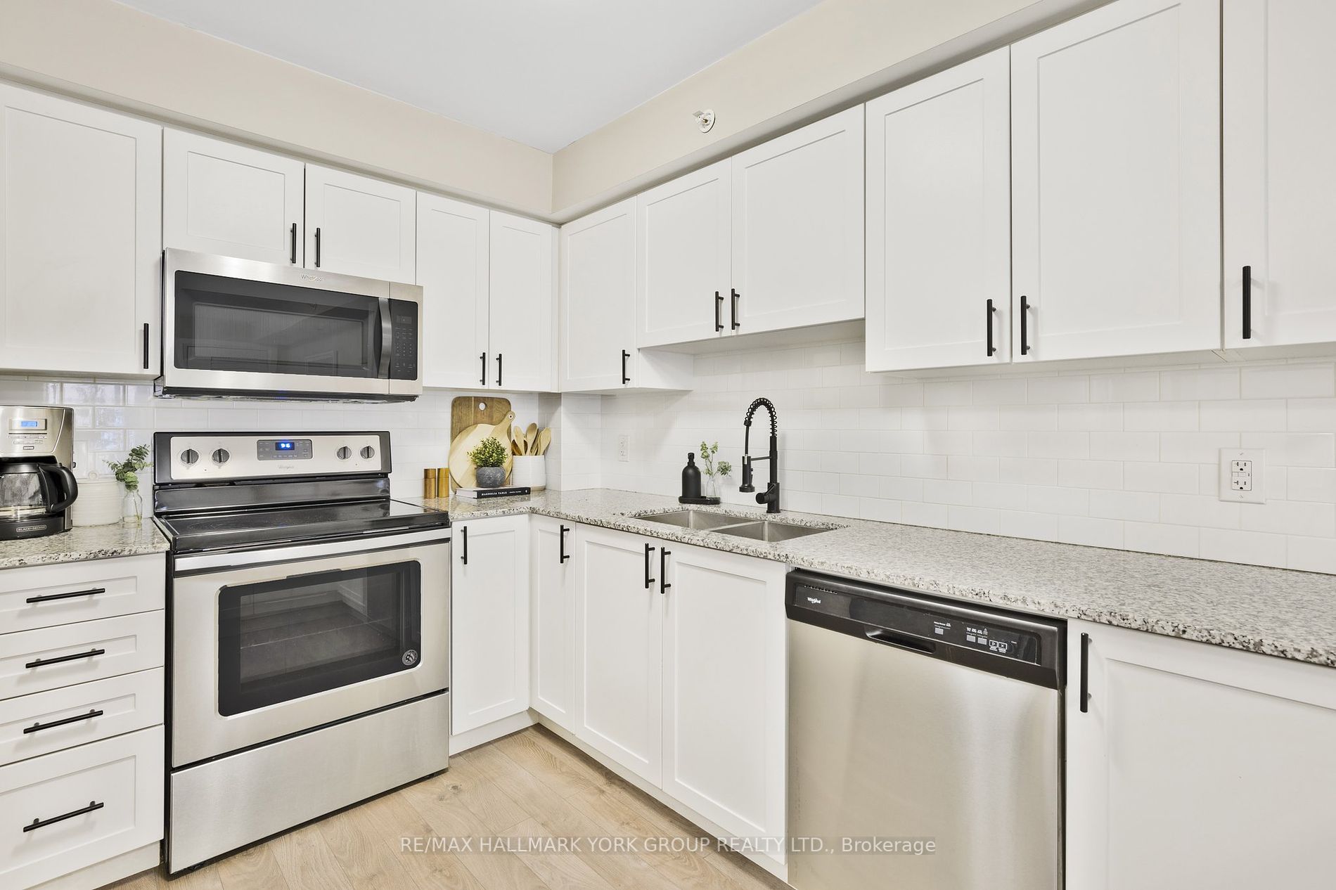 481 Rupert Avenue #203