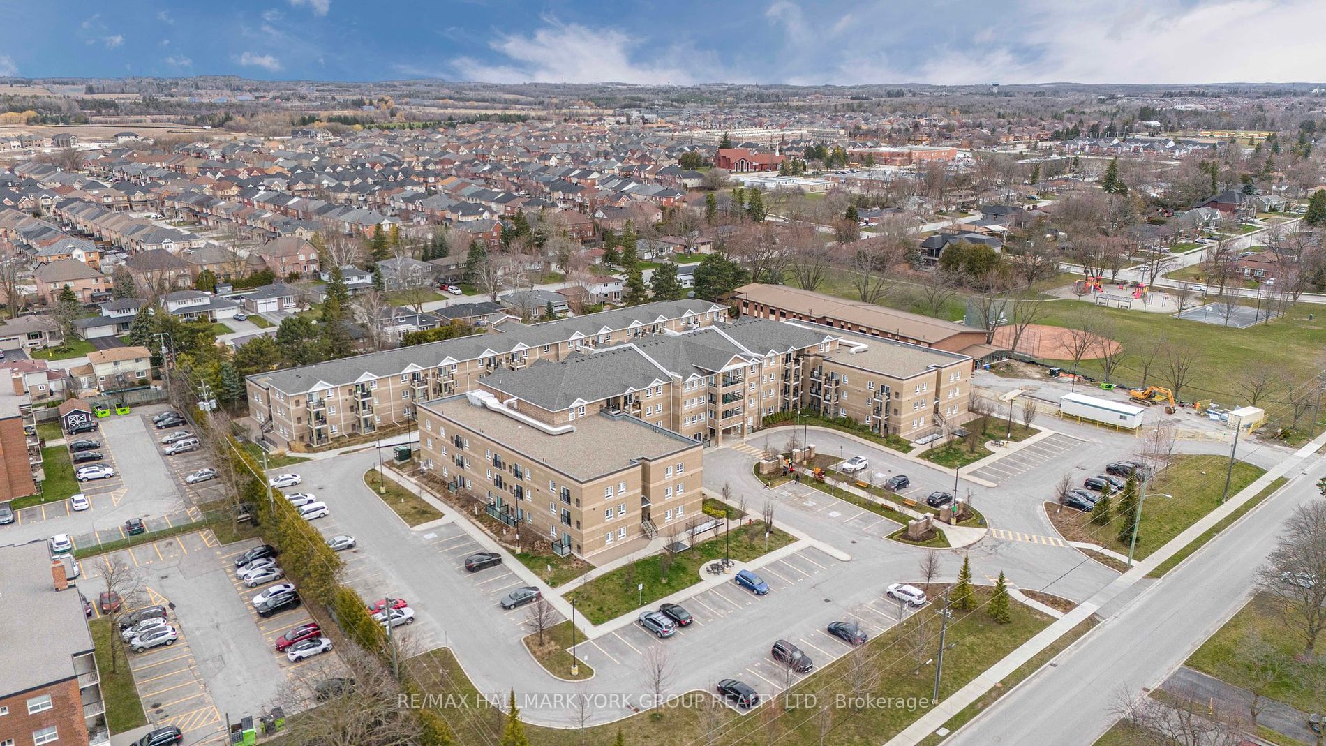 481 Rupert Avenue #203
