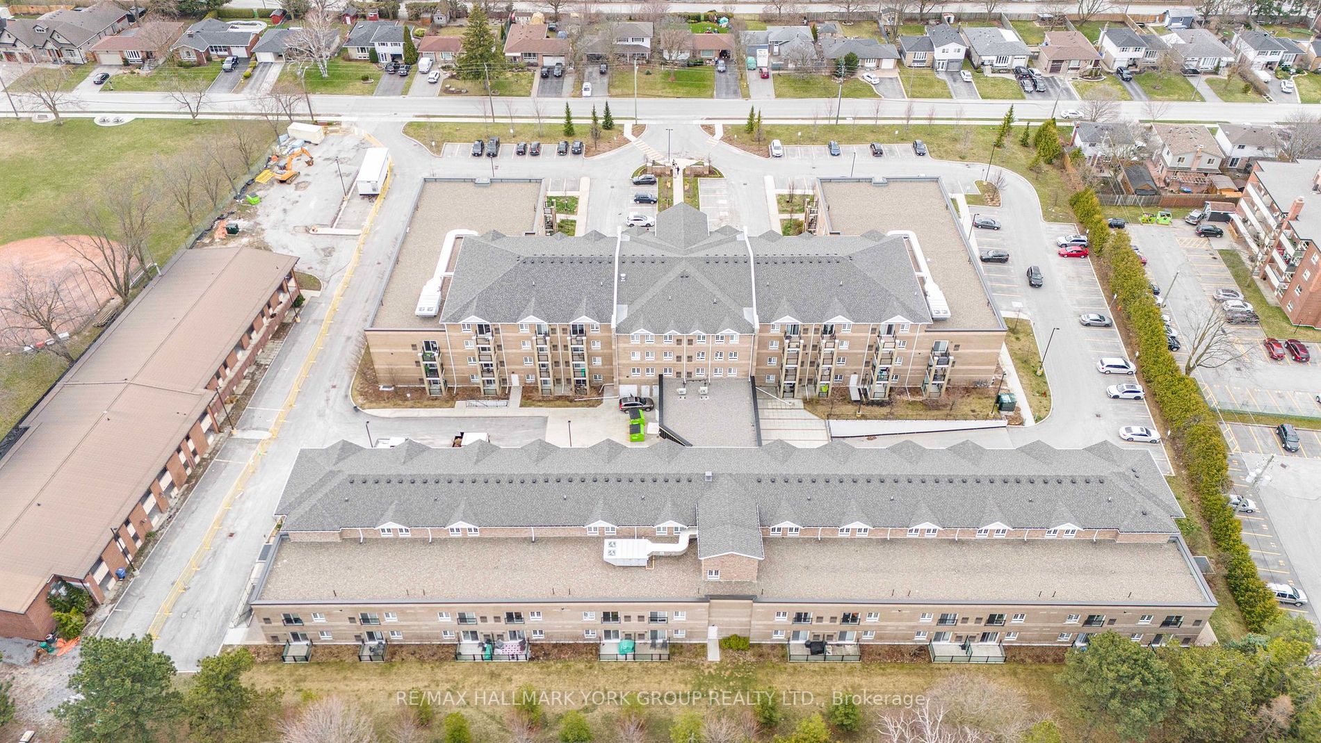 481 Rupert Avenue #203