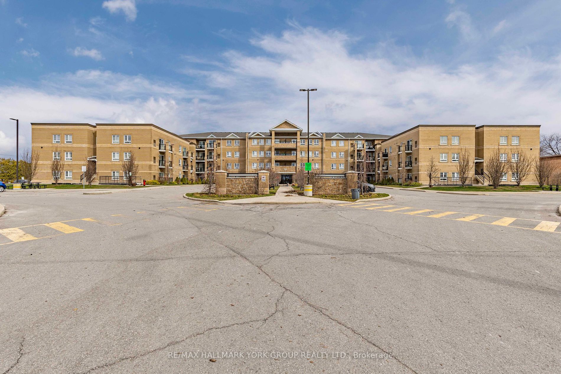 481 Rupert Avenue #203