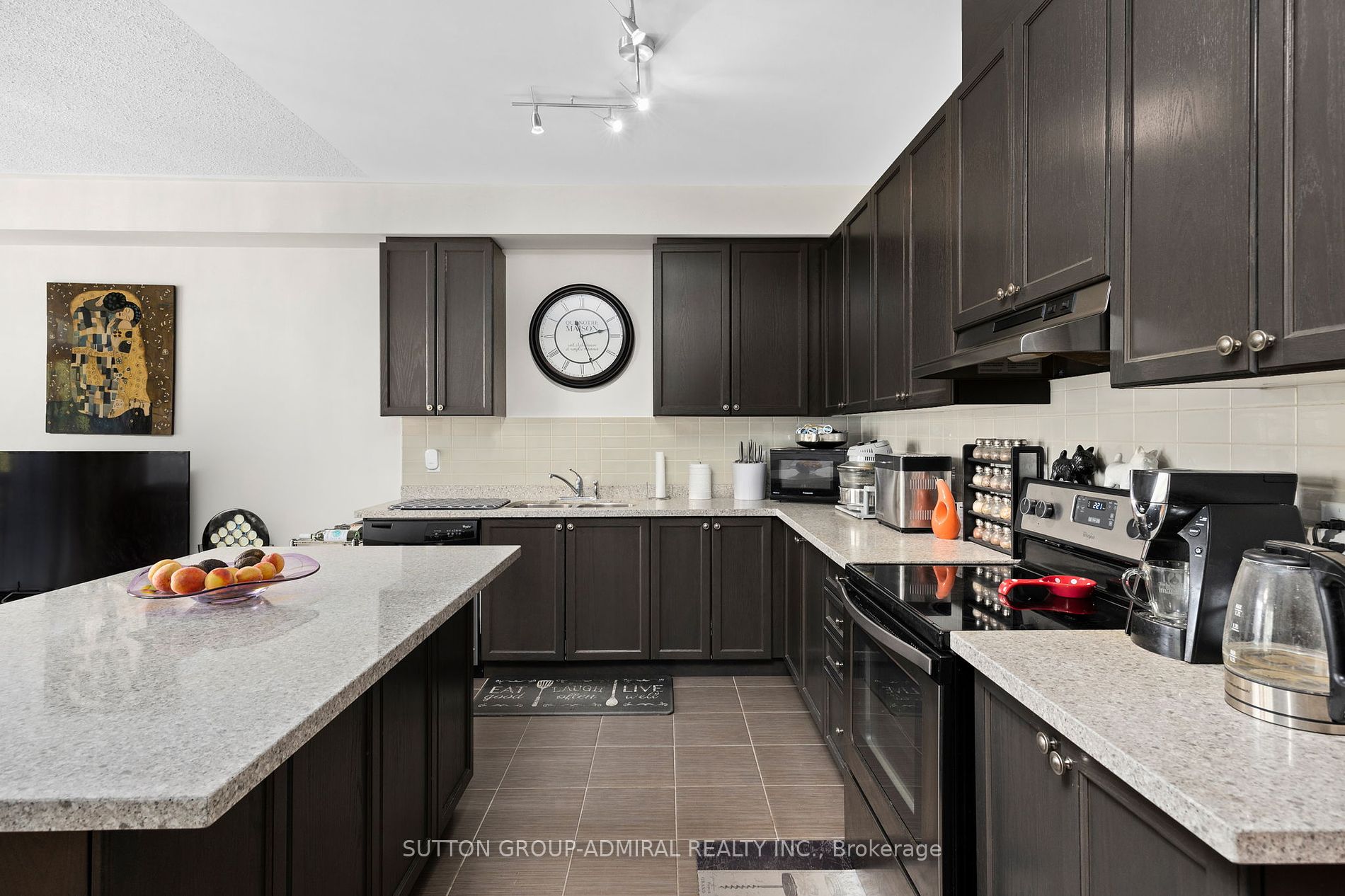 8777 Dufferin St, #44