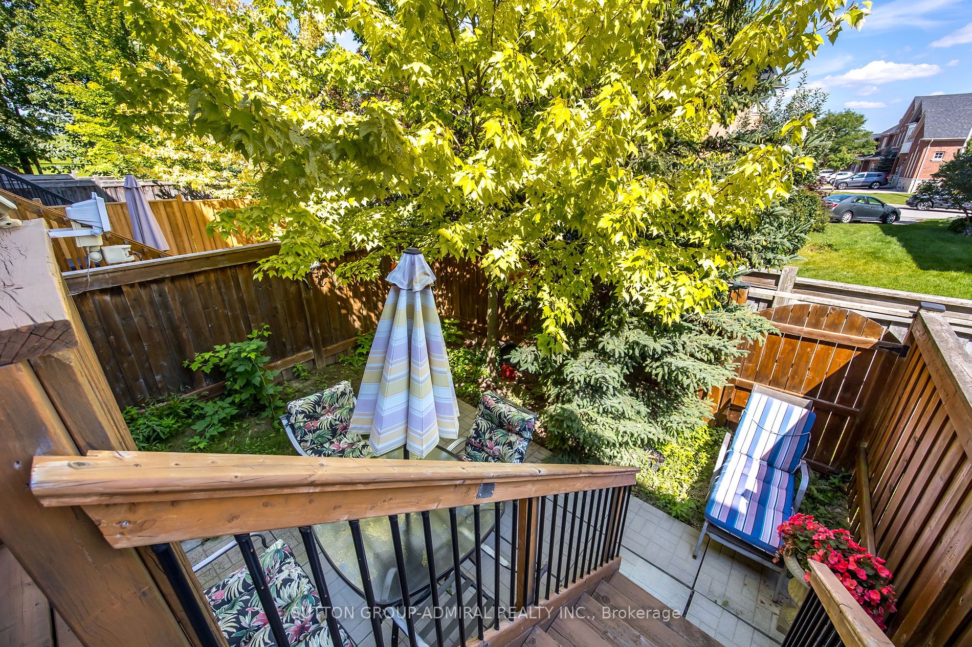 8777 Dufferin St, #44