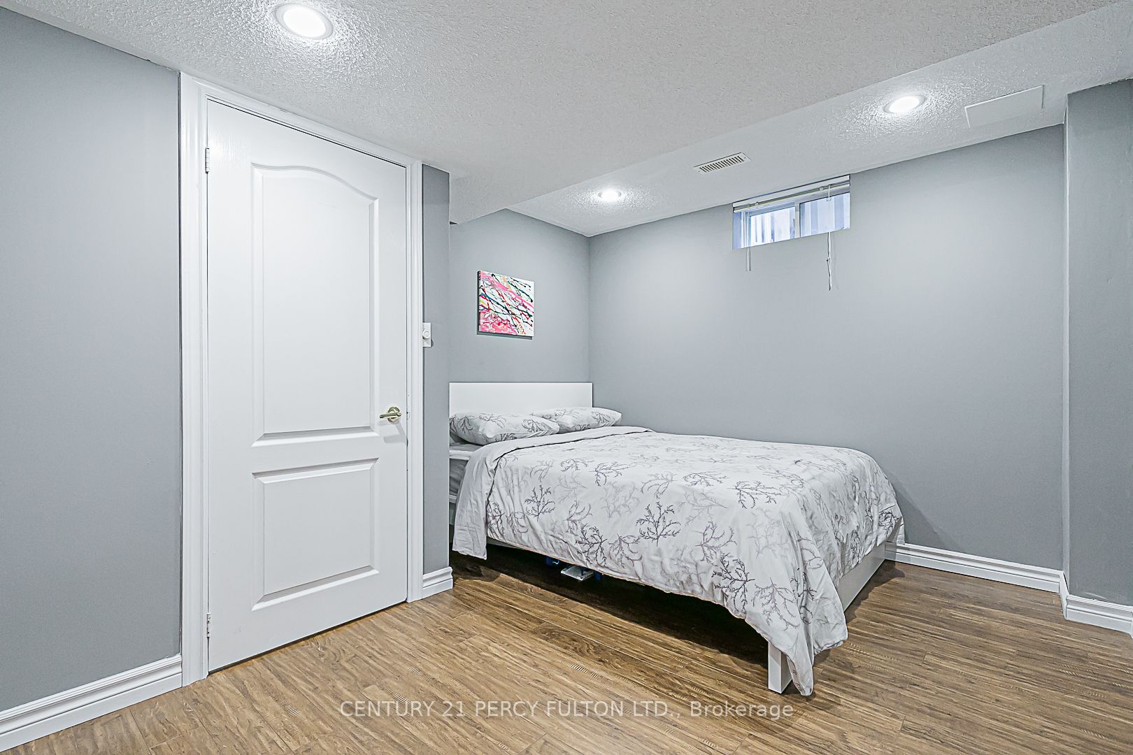 151 Rosanna Crescent