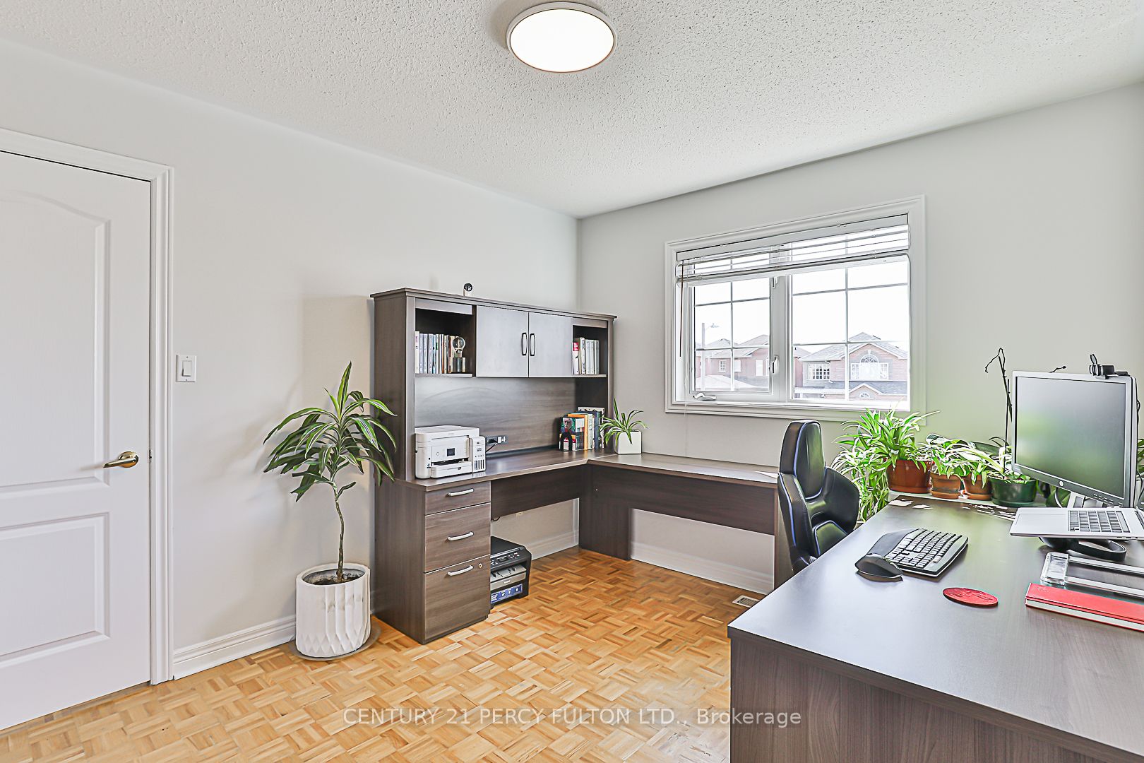 151 Rosanna Crescent