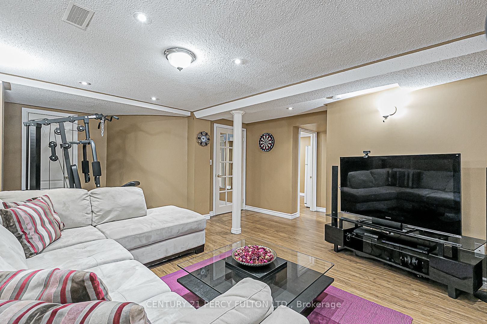 151 Rosanna Crescent