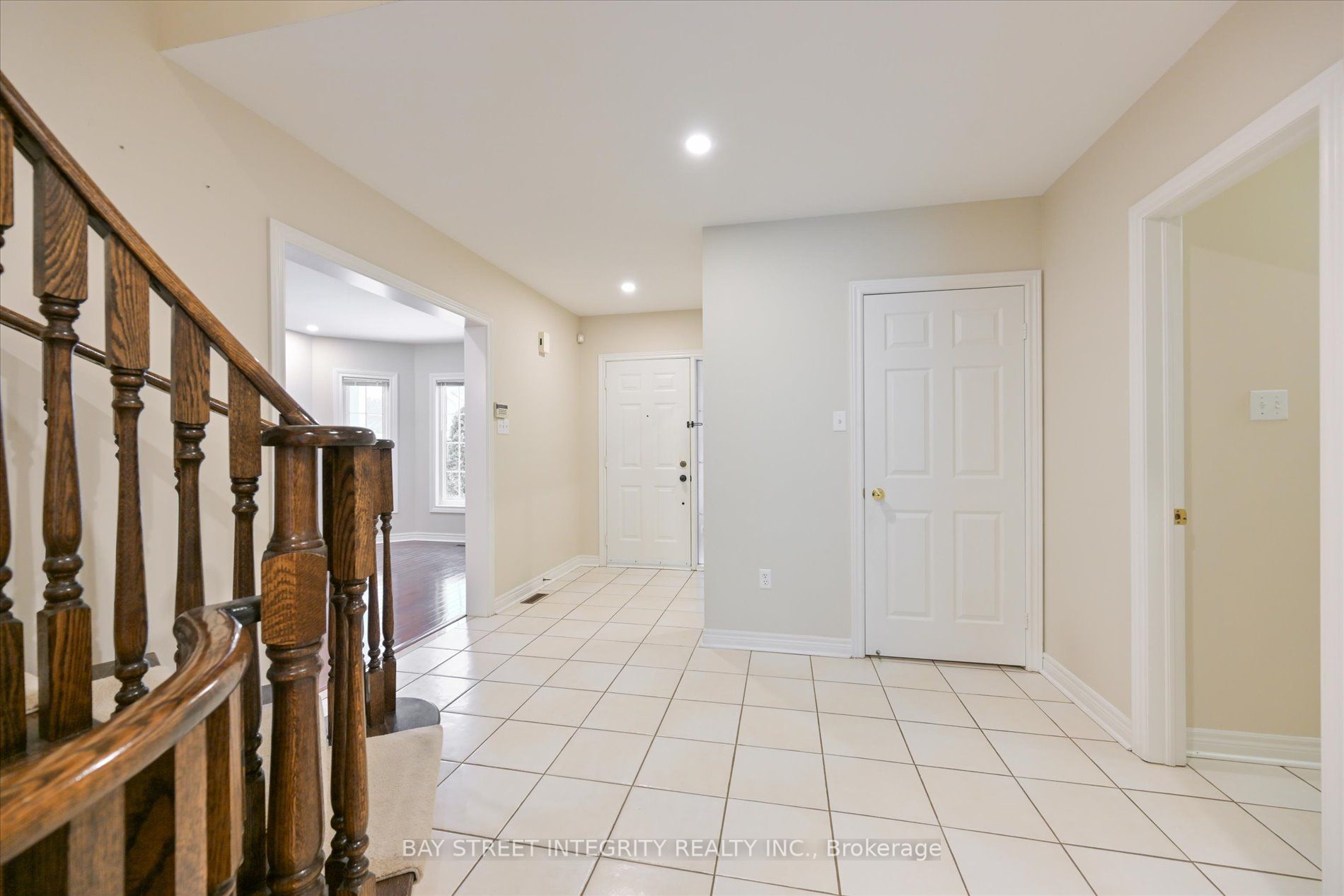 67 Grandlea Crescent