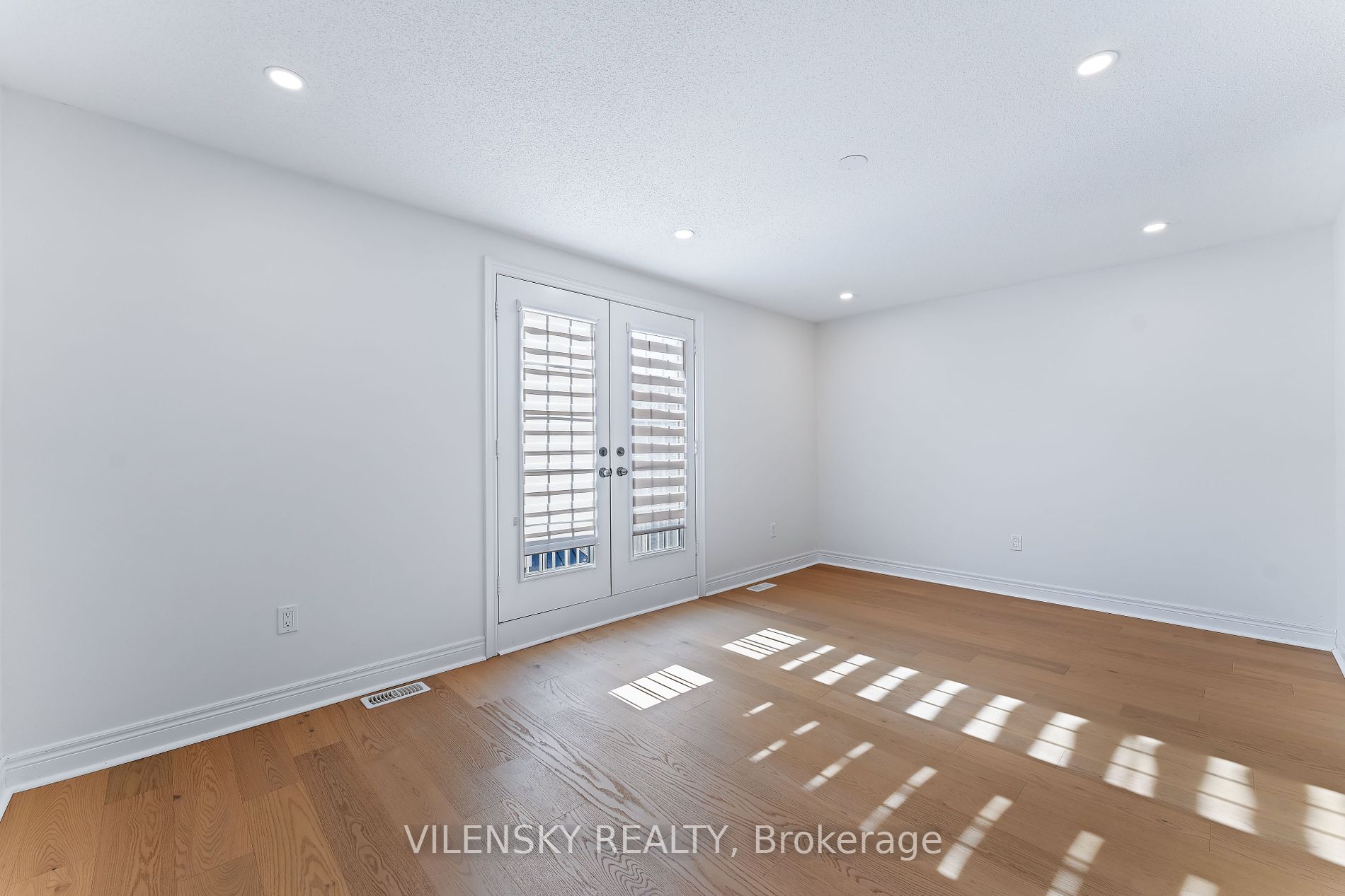 20 Kingsville Lane
