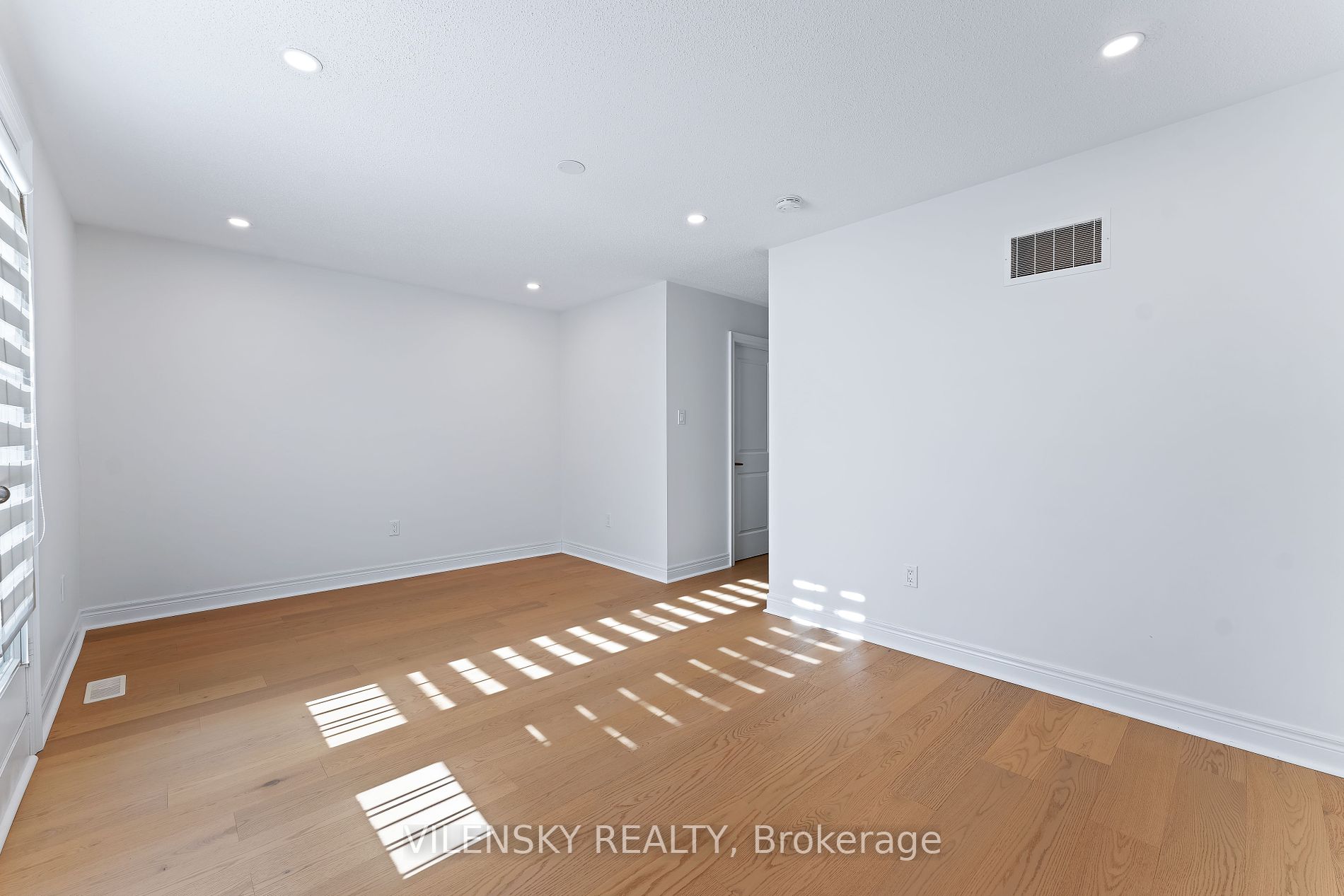 20 Kingsville Lane