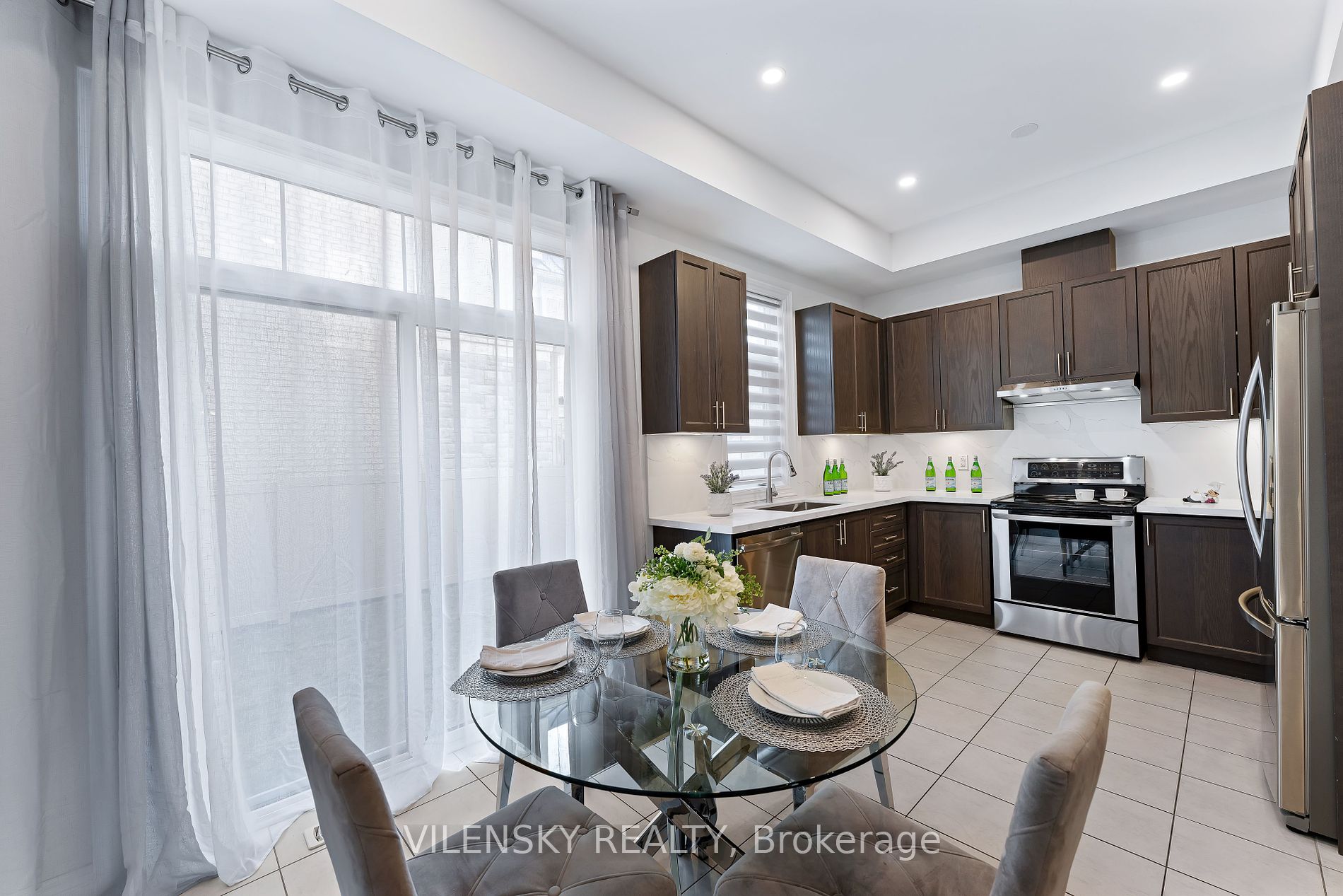 20 Kingsville Lane